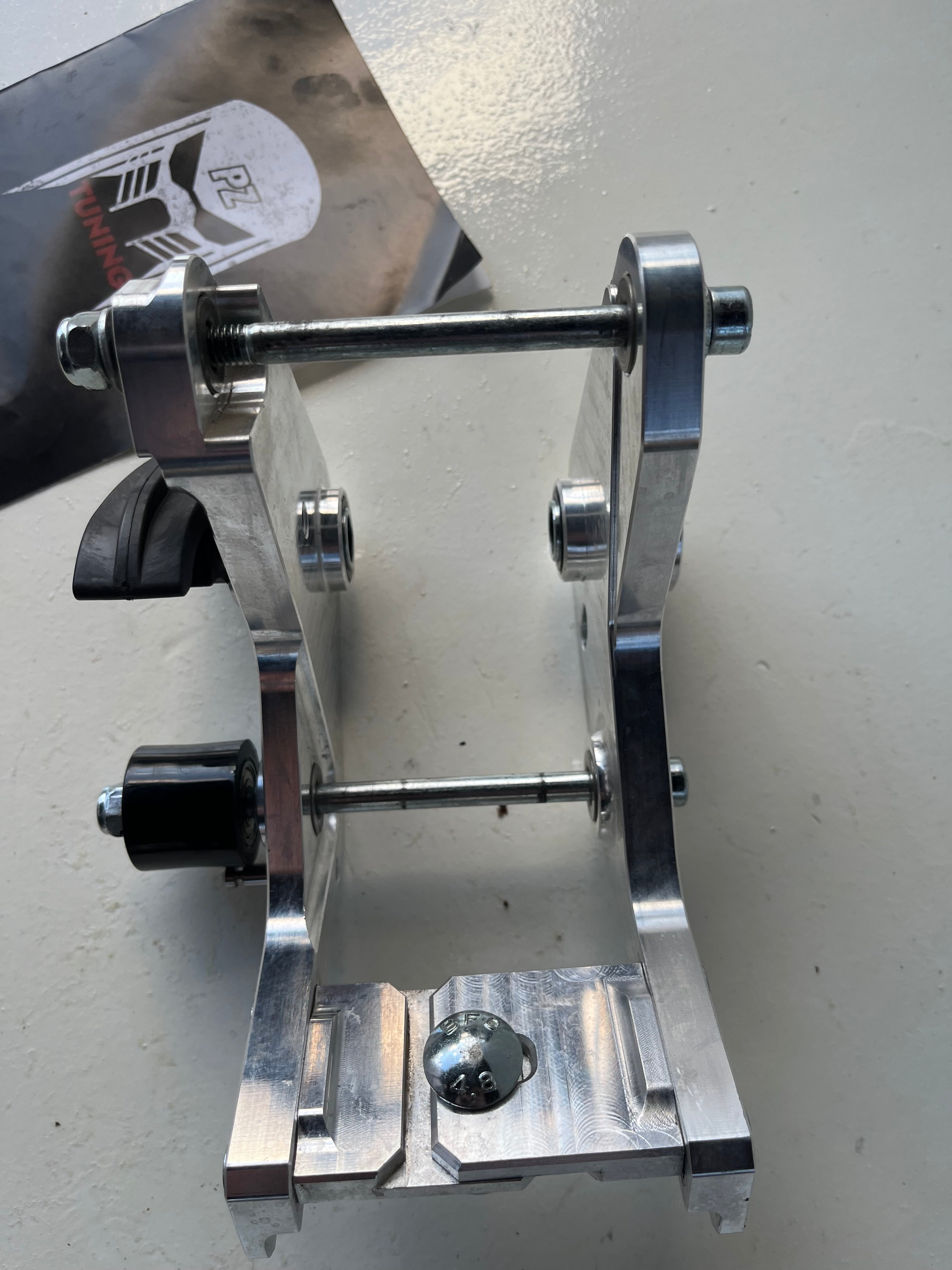 PZ-Tuning CNC Motorhalter Natur inklusive Teilegutachten