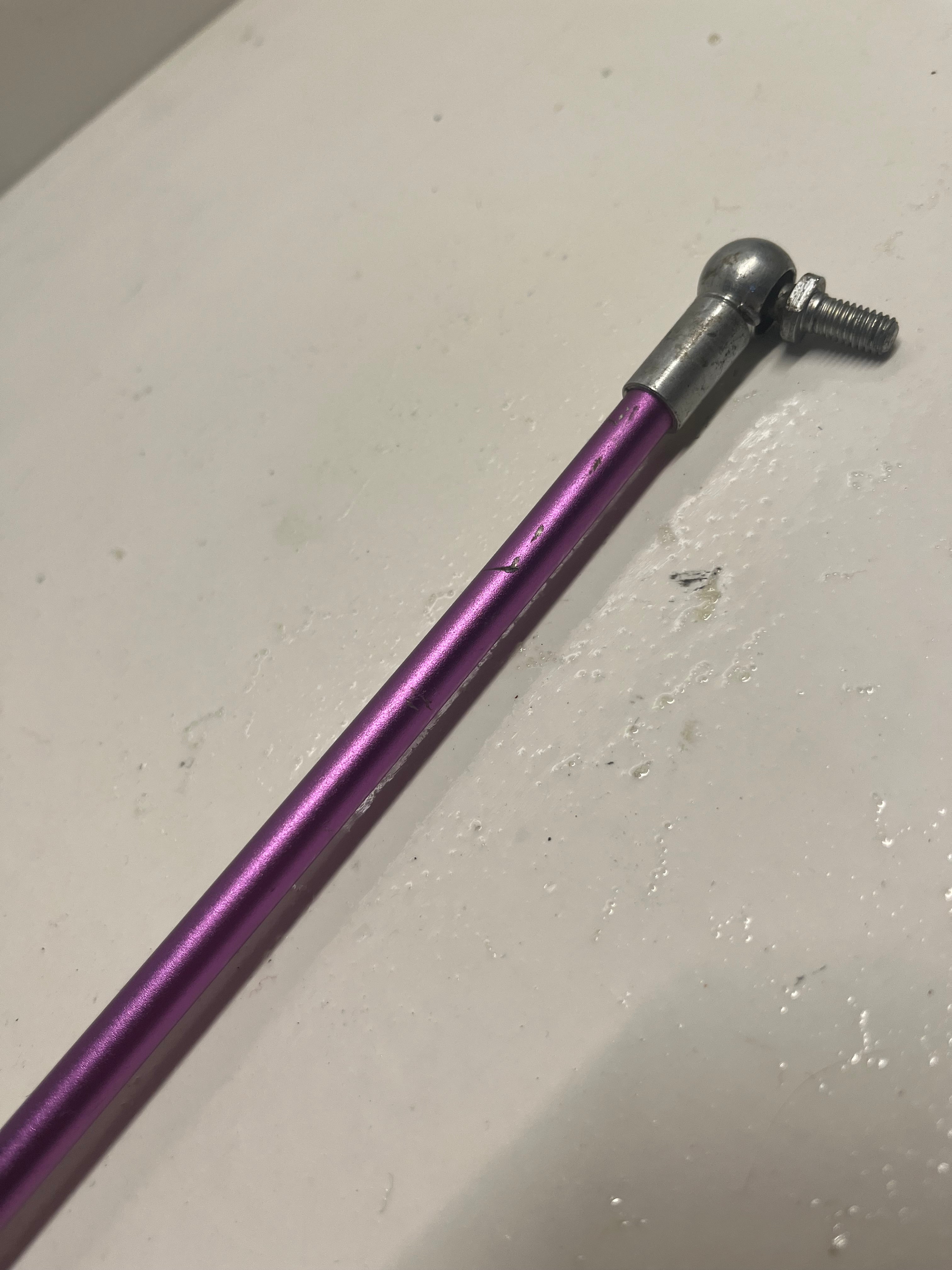 Bremsgestänge kugelgelagert