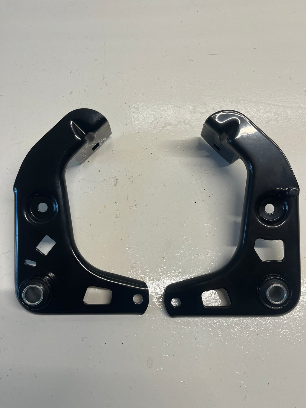 Motorhalter (neu lackiert)