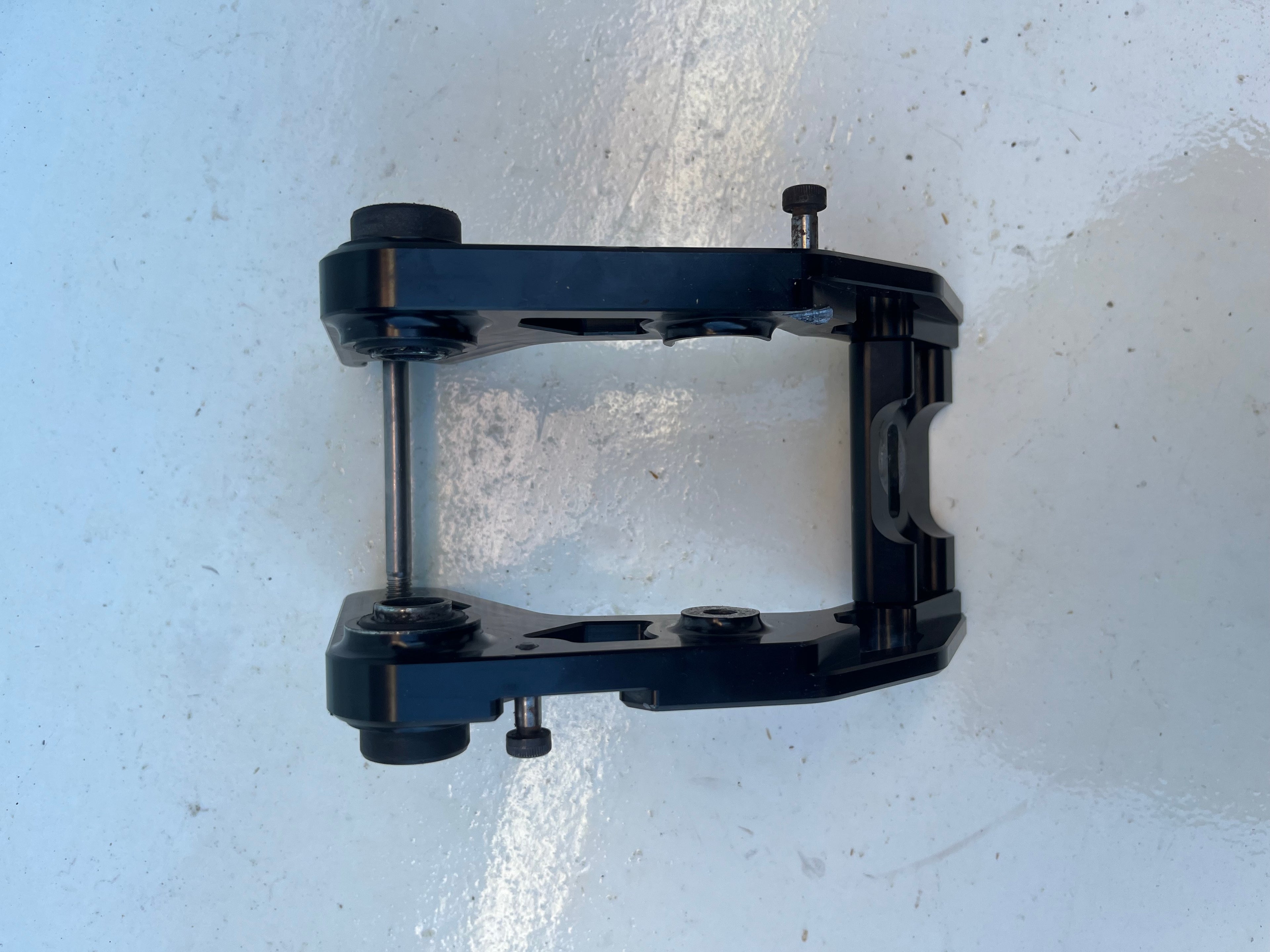 Stolen CNC Motorhalter