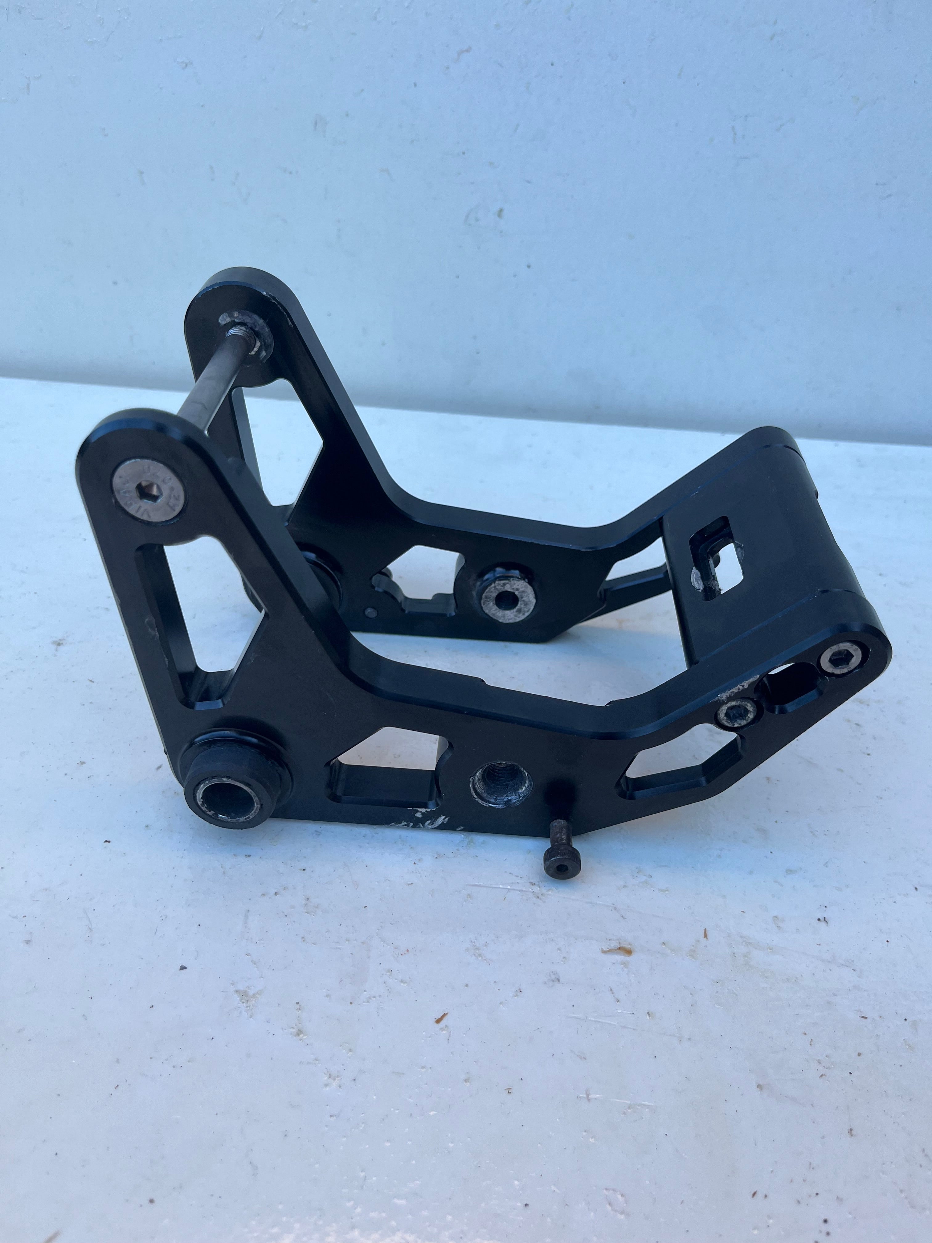 Stolen CNC Motorhalter