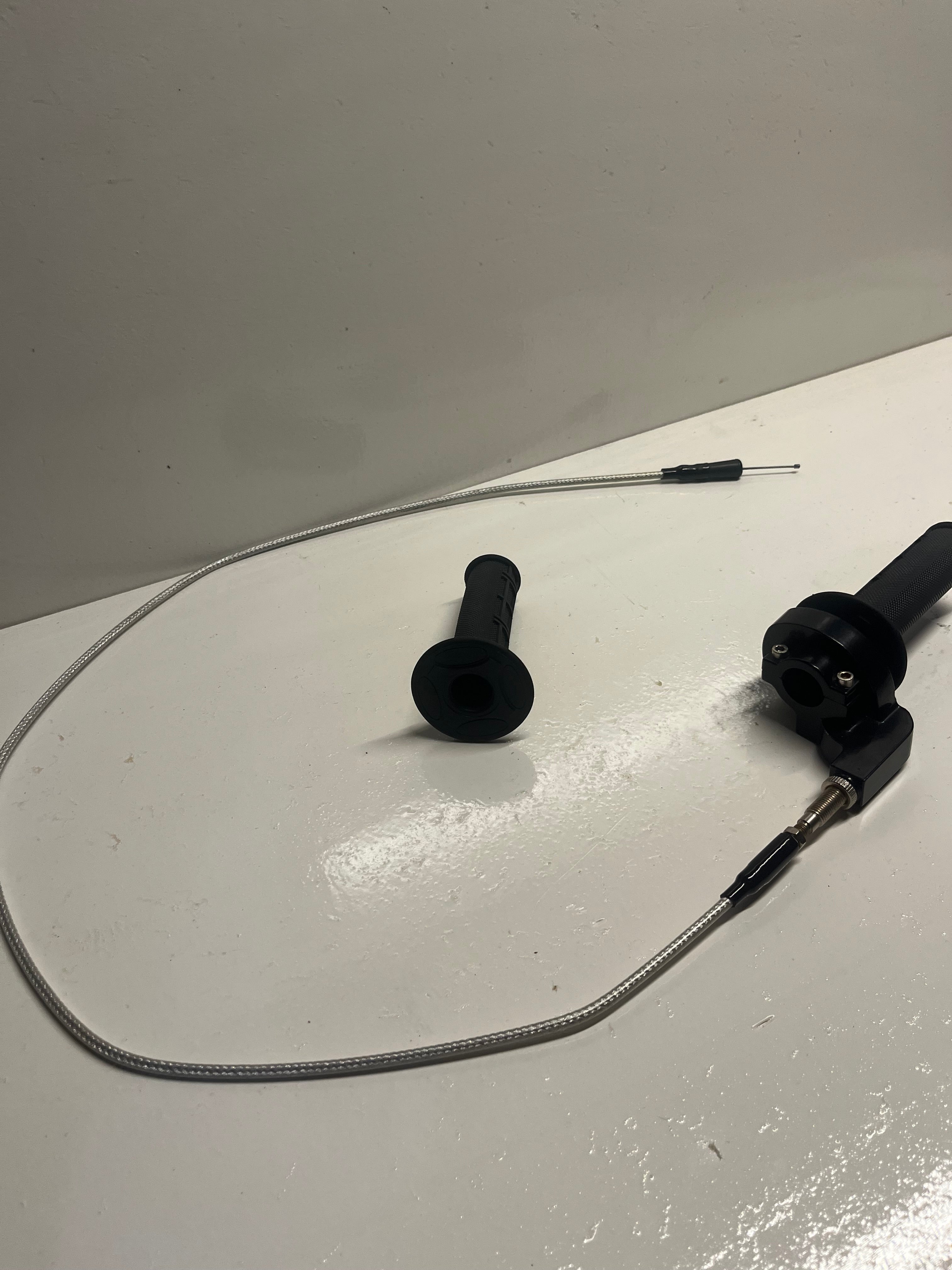 PZ-Tuning Schnellgasgriff inklusive Bowdenzug und Griffe