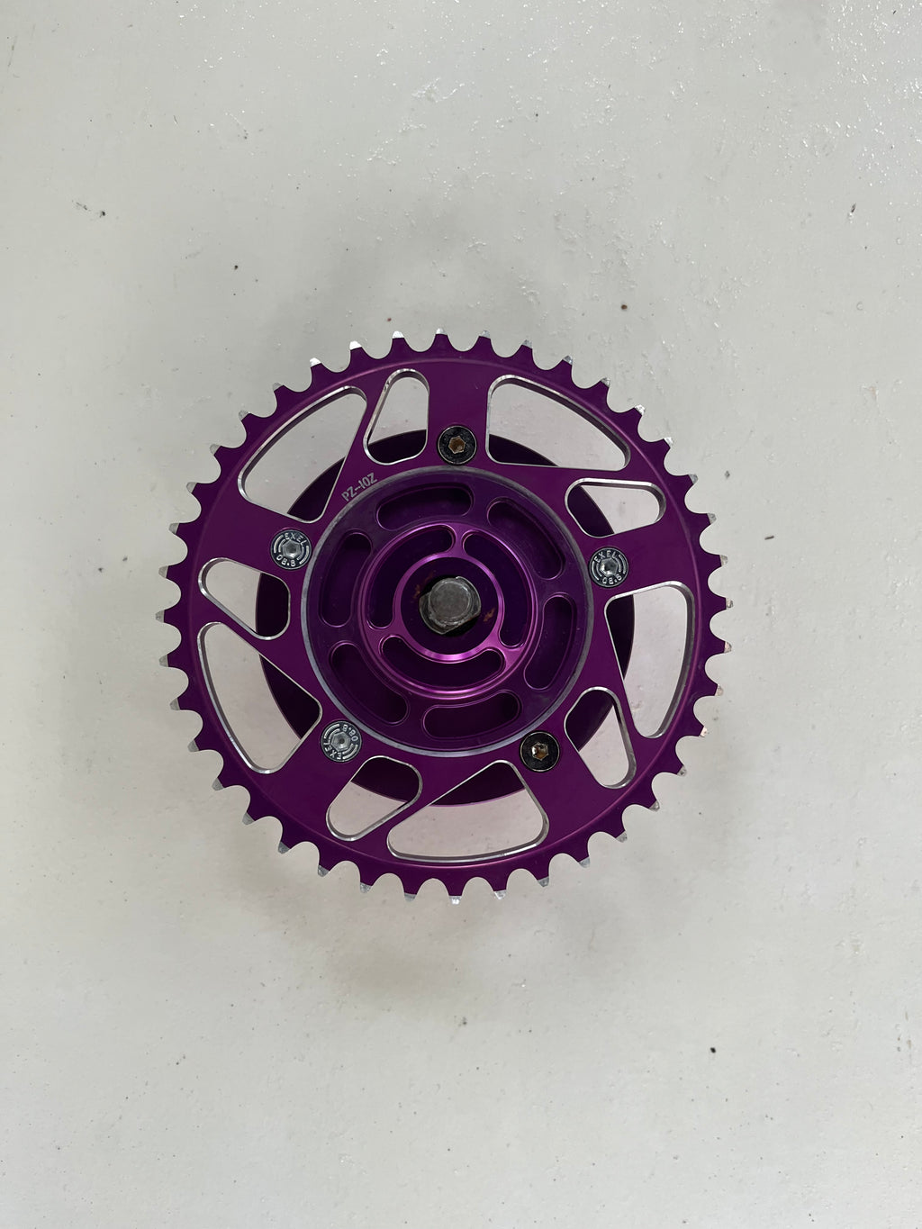 KultMopeds CNC-Mitnehmer inklusive PZ-Kettenritzel